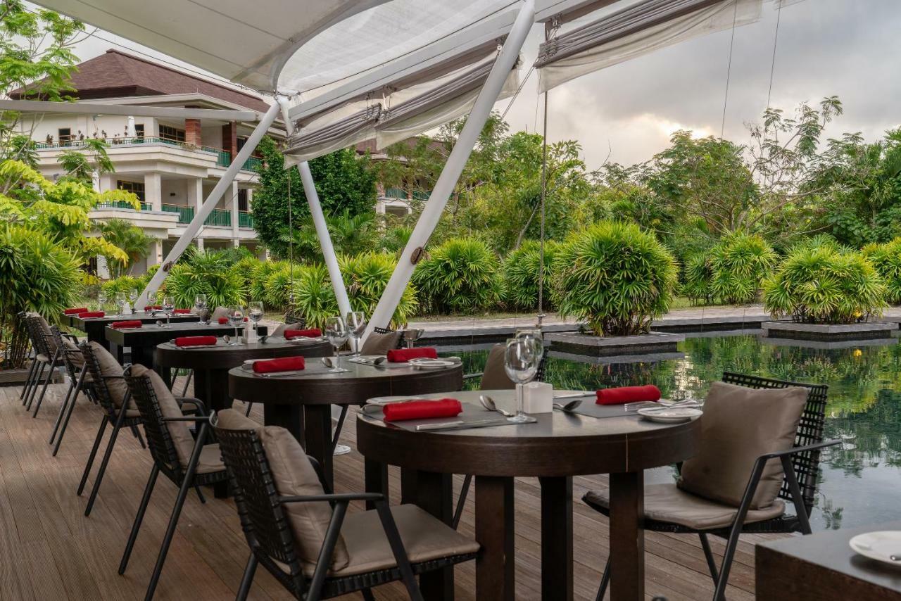Resort Savoy Seychelles & 5*