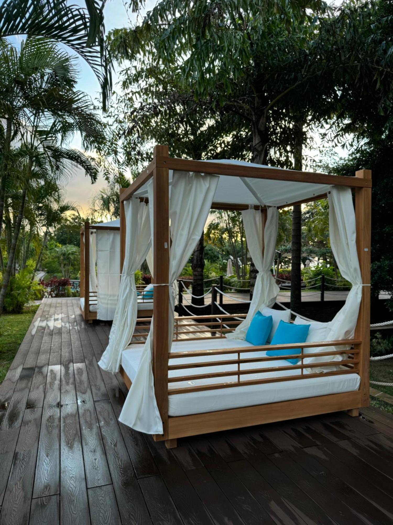 Savoy Seychelles & 5*